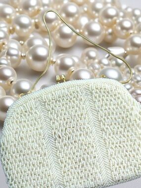 Vintage Ivory White Beaded Evening Bag